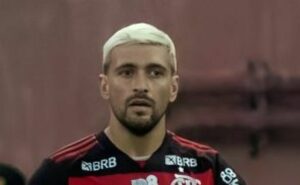 arrascaeta analisa empate entre flamengo x palmeiras pelo brasileirão: "criamos várias chances"