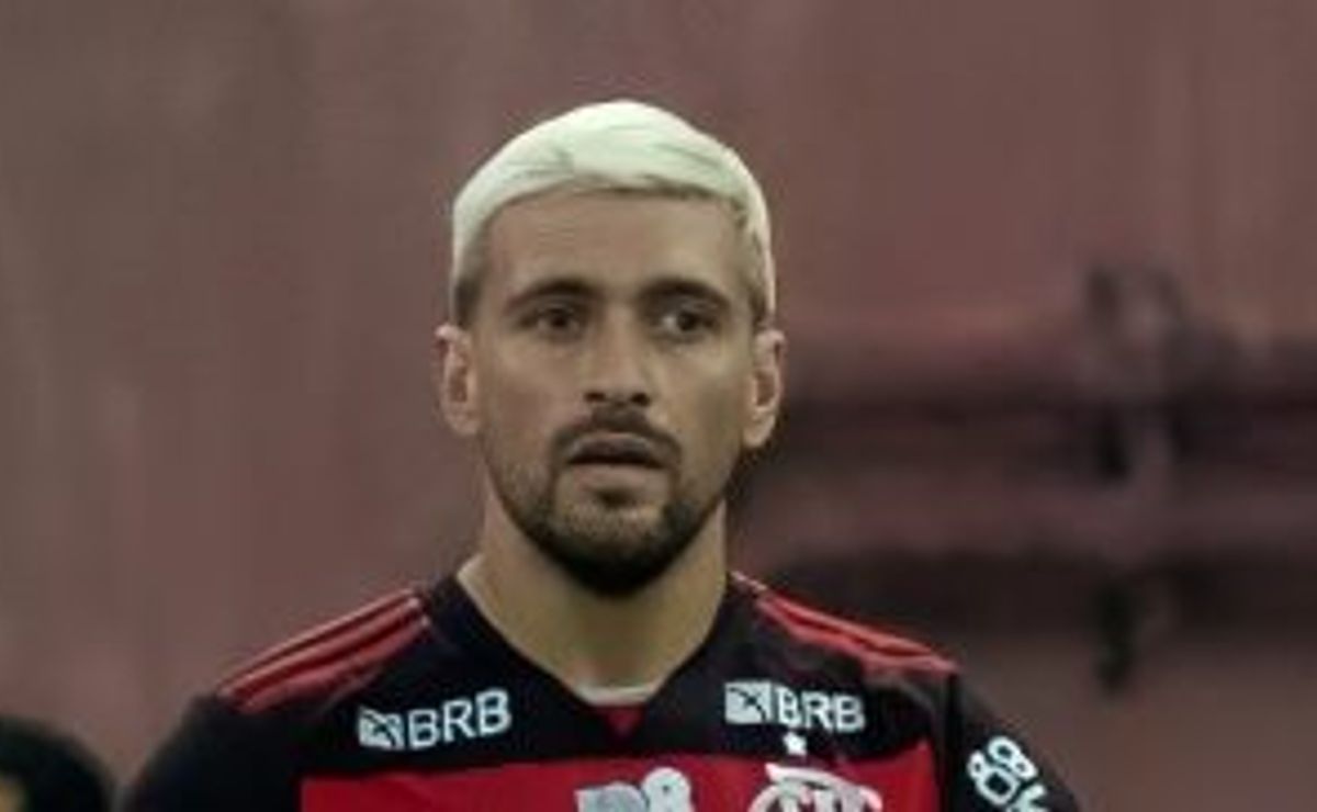 arrascaeta analisa empate entre flamengo x palmeiras pelo brasileirão: "criamos várias chances"