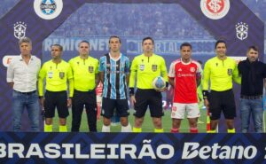 grêmio é denunciado pelo stjd após confusão no último gre nal