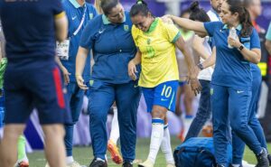 marta não deveria ser titular, mas merece respeito segundo torcedores: “maior da história” 