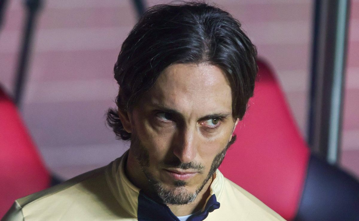 andré silva destaca evolução do elenco e aponta que zubeldía está ‘marcado’ pela arbitragem