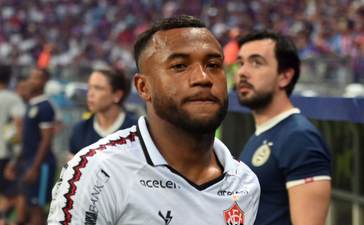 luan, volante do vitória, faz revelação sobre o vasco e projeta confronto: “uma guerra”