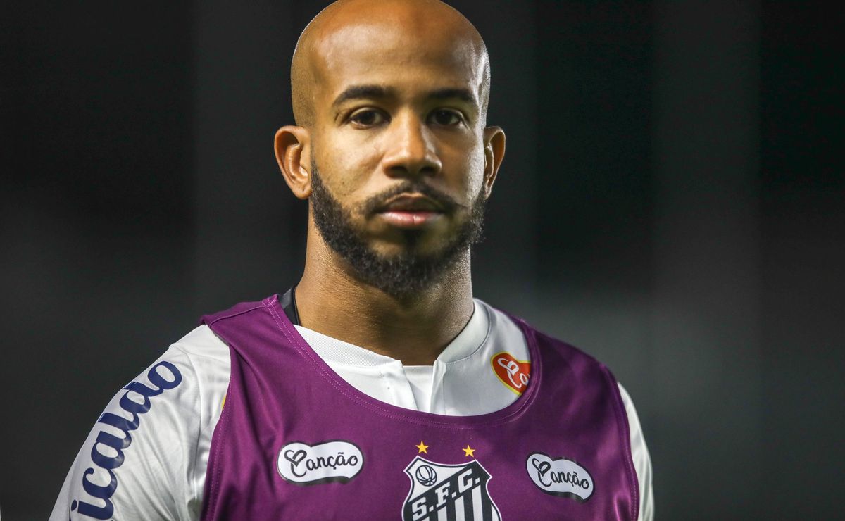 santos negocia patrick com outros clubes, ouve recusas e situação gera climão