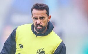 nenê passa por situação difícil no juventude e torcida do vasco descobre motivo