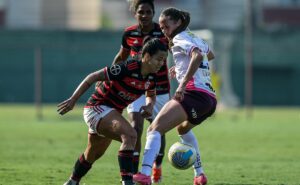 campeonato brasileiro feminino encerra primeira fase com goleadas e virada do corinthians
