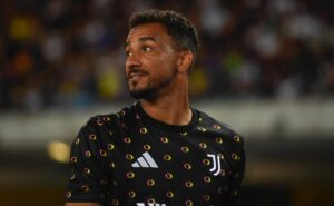 juventus faz pedido para liberar lateral danilo ao flamengo nesta janela de transferência