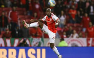 enner valencia toma decisão sobre deixar o internacional após se irritar nos bastidores