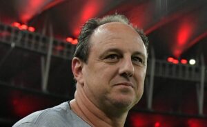 para bahia x flamengo, rogério ceni tenta quebrar tabu de nunca ter vencido o rubro negro como técnico