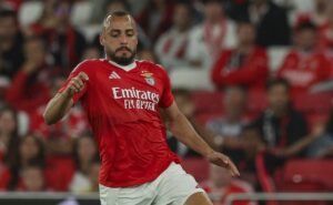 r$ 122,5 milhões: cruzeiro contata arthur cabral do benfica, mas desiste de fazer negócio 