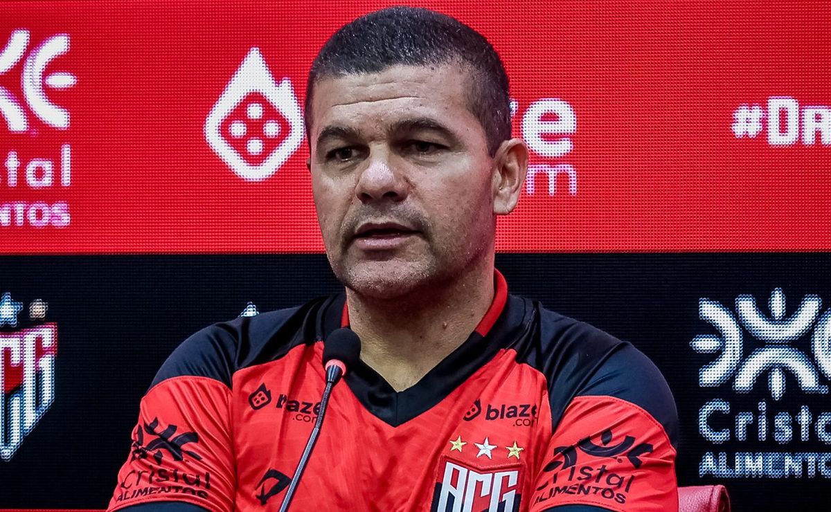 umberto louzer contesta placar em vasco x atlético go: “fomos superiores”