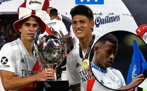 cruzeiro aprova saída de arthur gomes e avança por troca com jorge carrascal, ex river plate