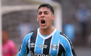 situação de pavón tem mistério revelado e tempo de afastamento vaza no grêmio