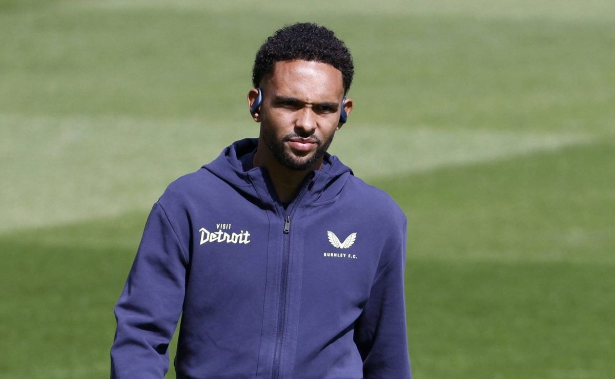 vitinho fala pela primeira vez como jogador do botafogo durante chegada ao rio de janeiro