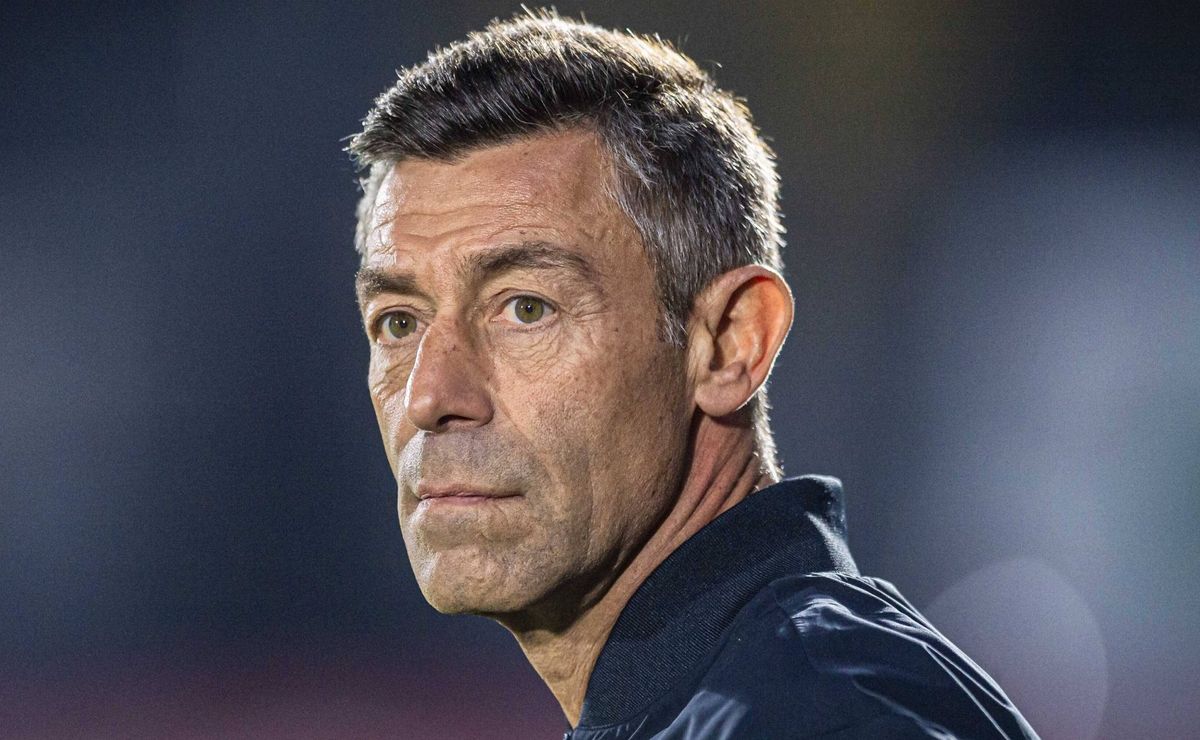 pedro caixinha aposta em estratégia ofensiva em corinthians x bragantino: “temos que ganhar”