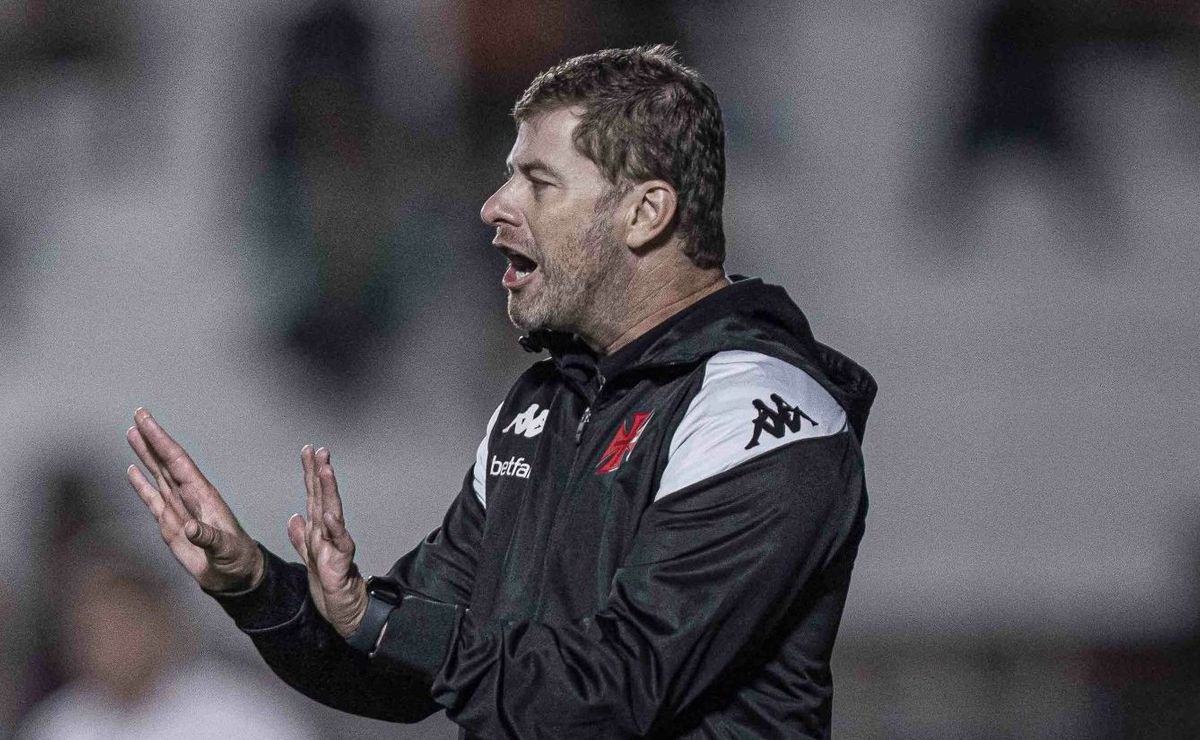 sem coutinho, saiba a provável escalação do vasco contra o atlético go na copa do brasil