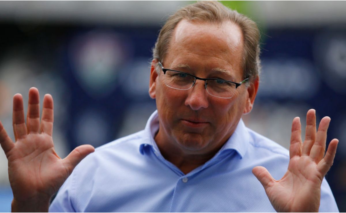 textor, dono do botafogo, pode vender o crystal palace para comprar o everton