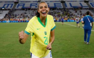lauren destaca união da seleção brasileira nas olimpíadas: "jogar junto e viver o jogo"