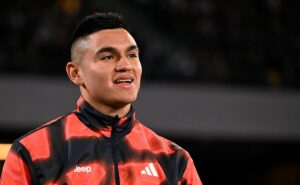 alcaraz revela papo com alex sandro antes de fechar com o flamengo: “maior do brasil”