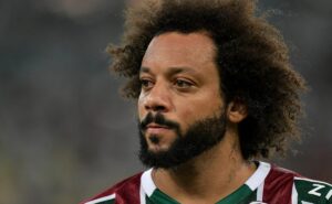 lesionado, marcelo indica que está próximo de retornar aos gramados pelo fluminense