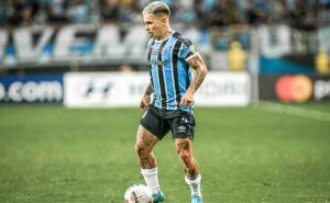 de volta à arena, grêmio defende escrita de 5 anos no brasileirão; veja odds