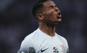 corinthians fatura r$ 300 milhões para salvar clube das dívidas após venda de wesley 