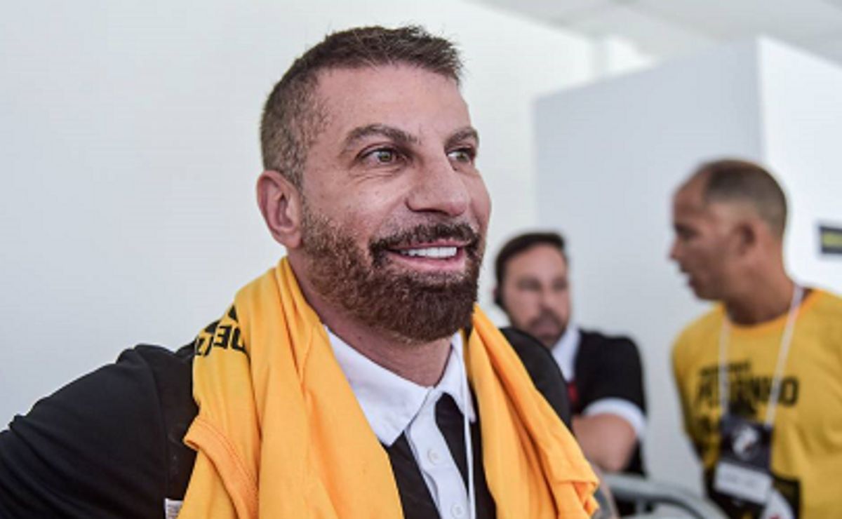 r$ 2,4 milhões: estratégia financeira do vasco rende boa economia aos cofres cruzmaltinos