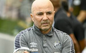 santos decide pela saída de fábio carille e jorge sampaoli ganha força para 2025 