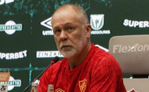 andré vira desfalque para mano menezes e fluminense faz mistério sobre corte na copa do brasil