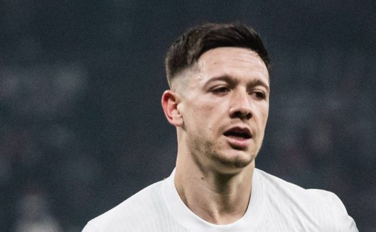 ramón díaz prepara corinthians ofensivo contra o bragantino; garro e coronado no time titular