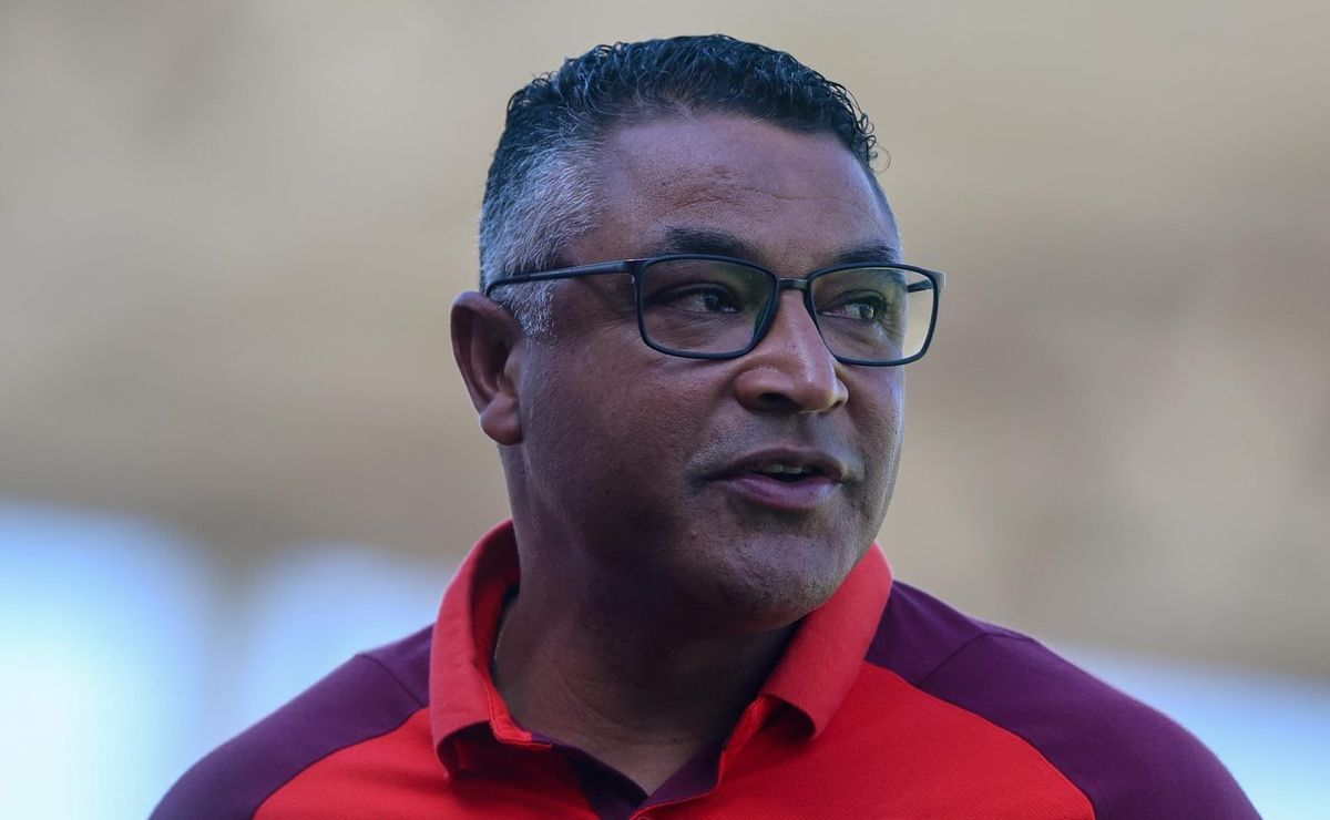 em um mês no comando do internacional, roger machado tem apenas 33% de aproveitamento