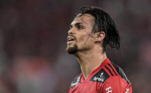contratação de michael no corinthians pode acontecer com r$ 50 milhões em luvas