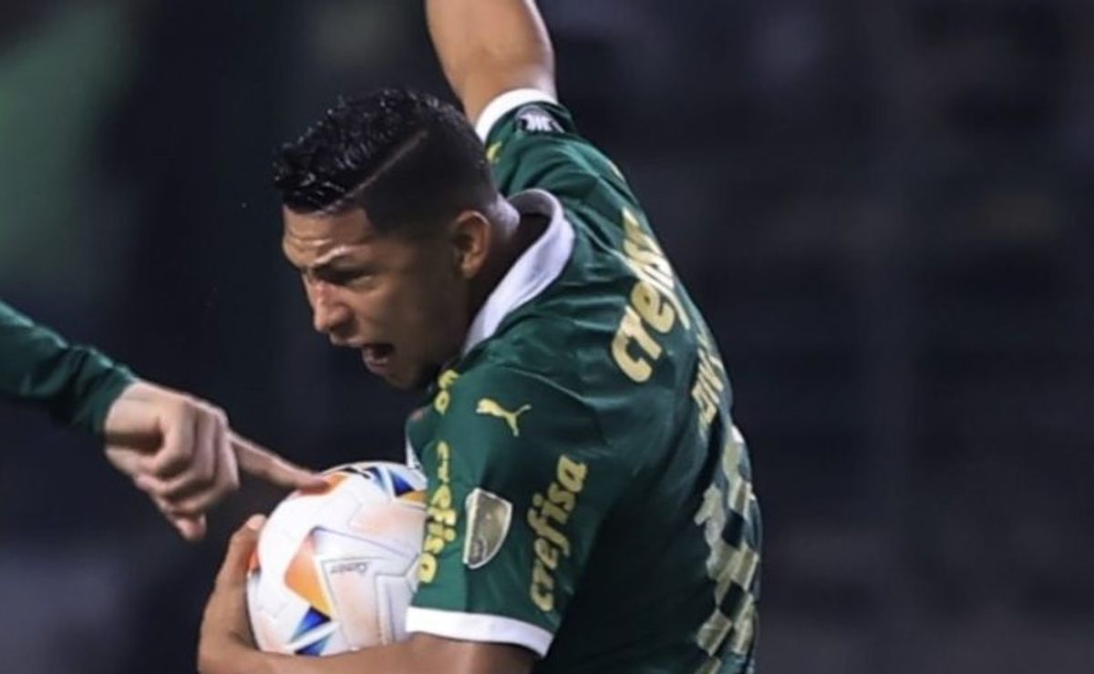 muito criticado, rony atinge marca ‘inédita’ na libertadores desde 2019 e vive ‘redenção’