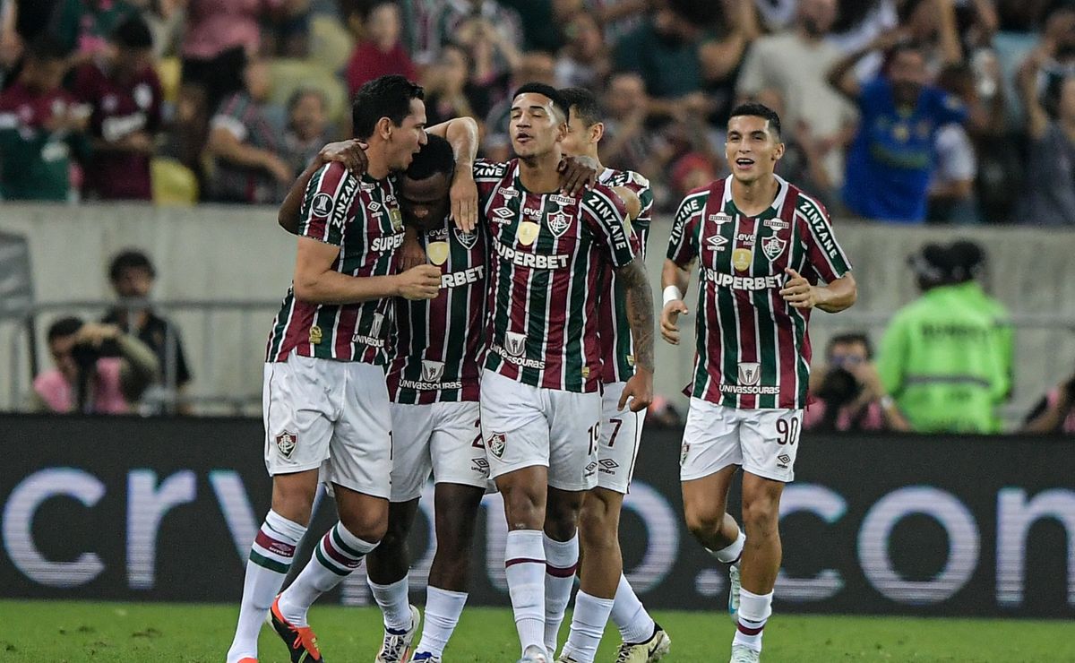 fluminense x grêmio: nos pênaltis, tricolor garante vaga nas quartas da libertadores