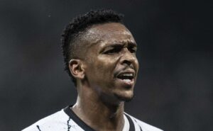 ex corinthians, jô aceita convite de antigo companheiro e fecha com o itabirito mg