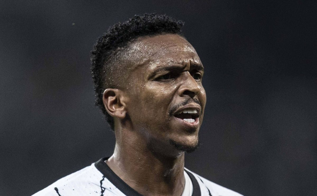 ex corinthians, jô aceita convite de antigo companheiro e fecha com o itabirito mg