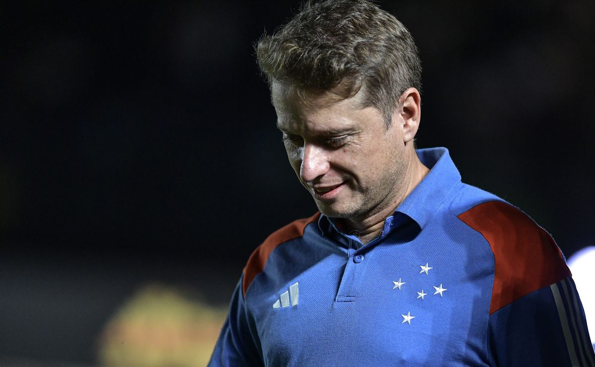 cruzeiro enfrenta desafio na sul americana com ausência de seabra na súmula; entenda o motivo