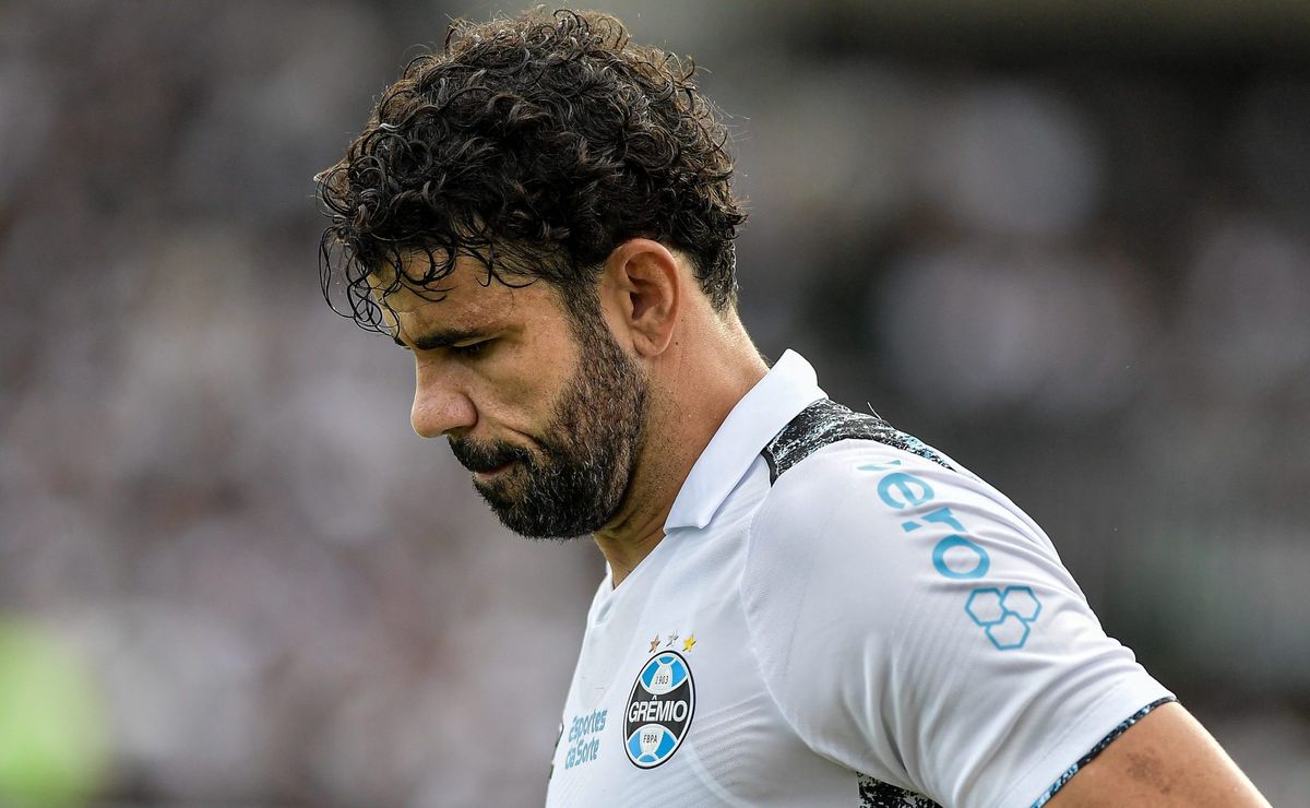 diego costa sente nova lesão e aumenta tempo de desfalque no grêmio