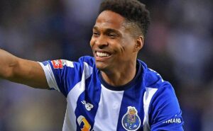 contratação de wendell vai acontecer se o grêmio topar uma condição