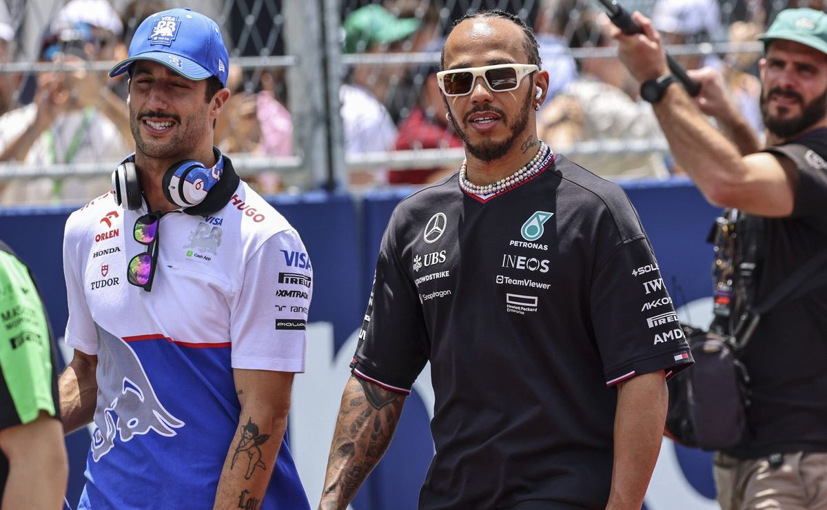 hamilton se despede de ricciardo após demissão do australiano: “deixa um legado”