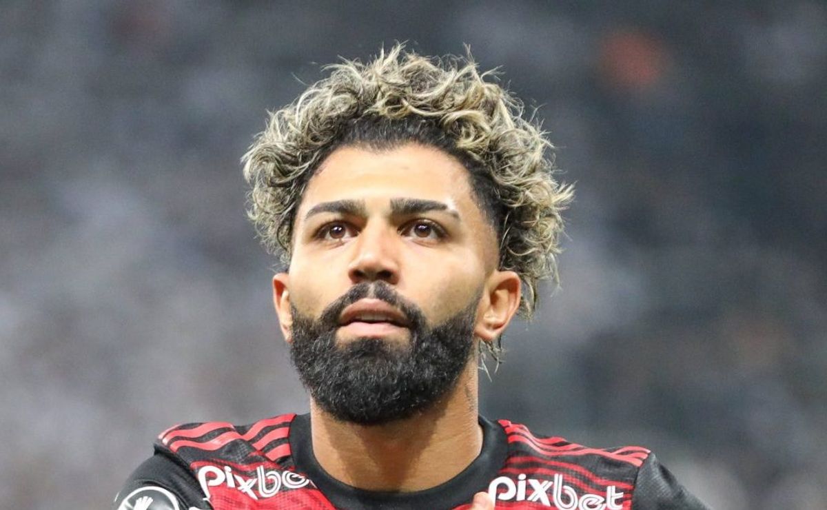 corinthians procura gabigol para adiantar pré contrato e o atacante dá resposta imediata
