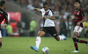 vasco é o time brasileiro que mais utiliza jovens no elenco, afirma pesquisa￼