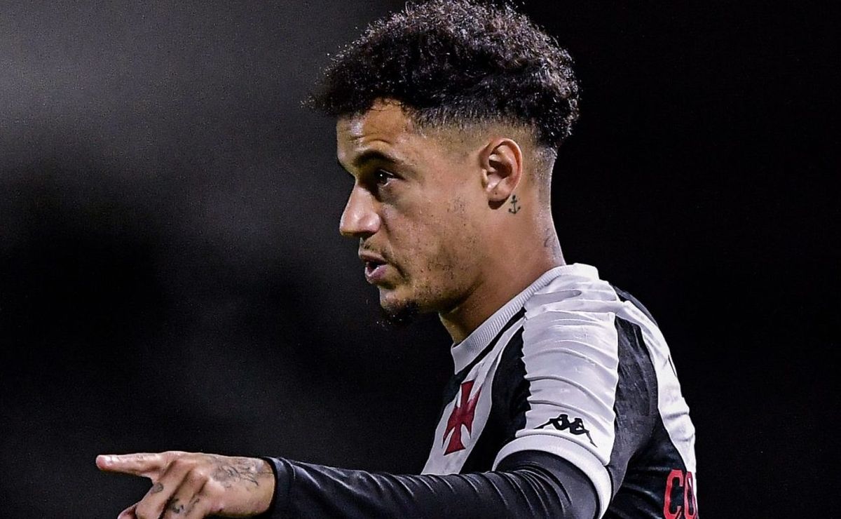 philippe coutinho treina normalmente nesta sexta feira e chances de jogar flamengo x vasco aumentam