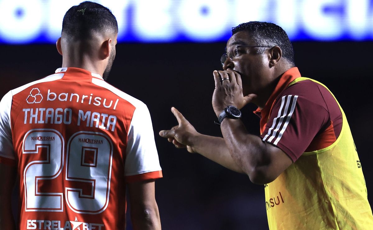 roger machado vê grande partida de goleiro cleiton e inter superior em empate￼