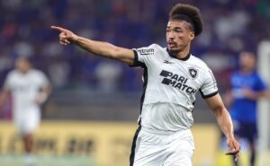 adryelson revela frustração no lyon e mira redenção no botafogo com mentalidade renovada