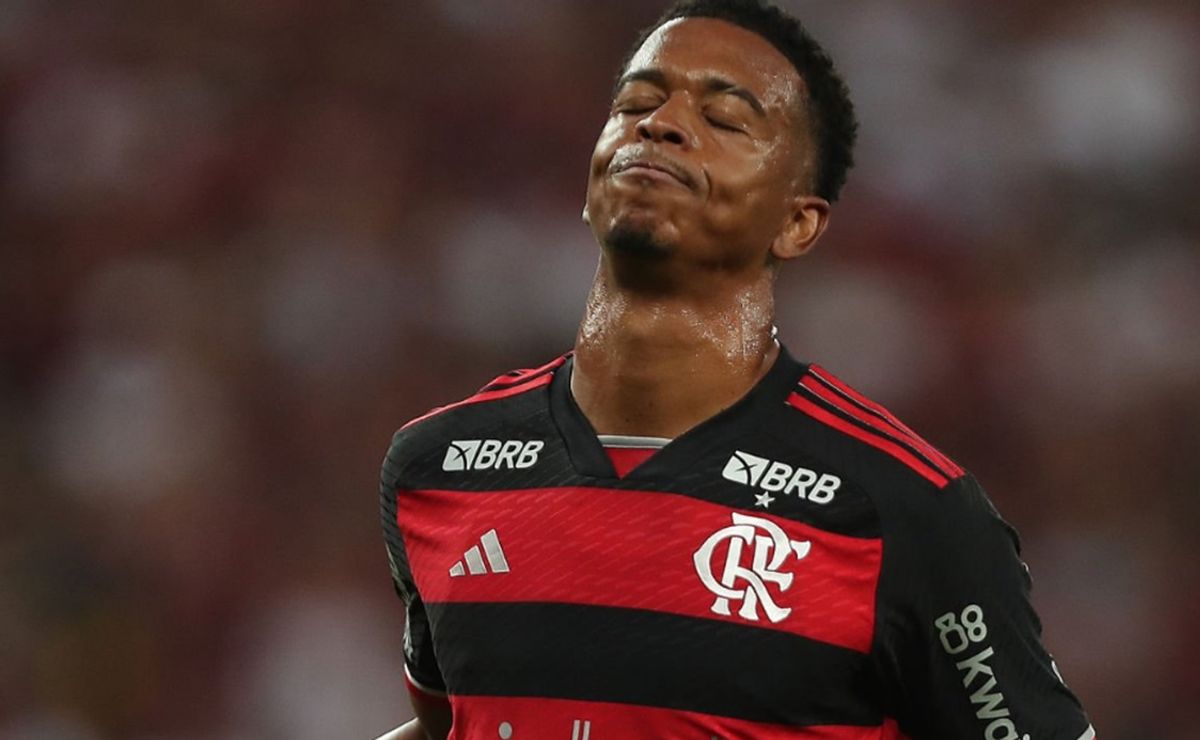 flamengo afirma que carlinhos foi alvo de racismo em jogo contra grêmio