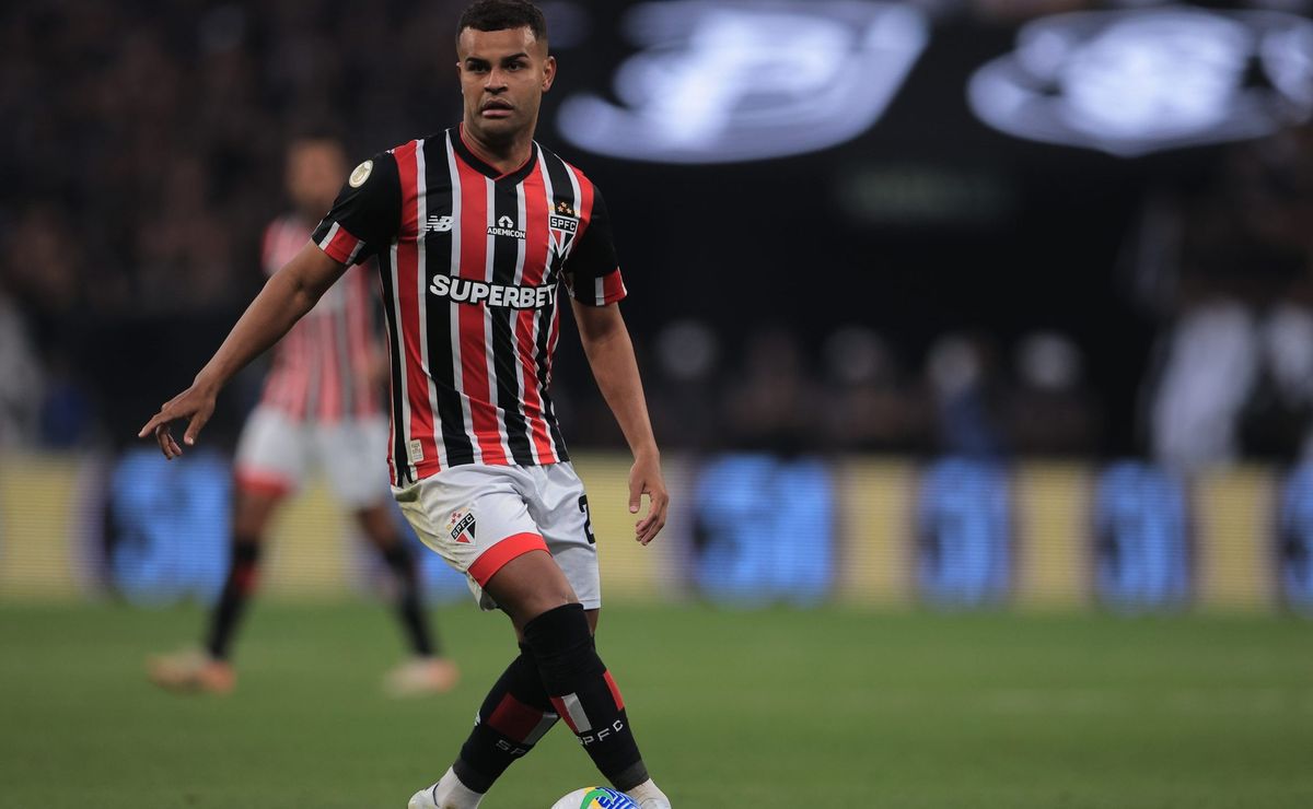 após alisson, são paulo encaminha assinatura de contrato com mais um atleta 