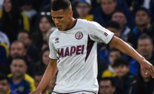 internacional foi às compras, fecha com braian aguirre e encerra janela de transferências 