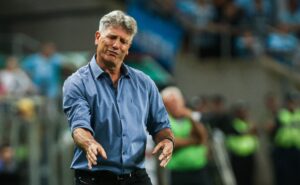 sem renato, grêmio tem dúvida inusitada para encarar bragantino