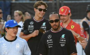 ex engenheiro da ferrari dá orientações para hamilton visando 2025