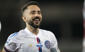 everton ribeiro elogia dorival na seleção brasileira e deixa recado sobre convocação